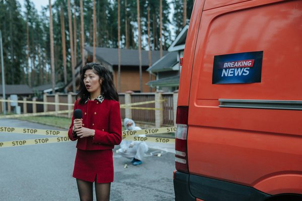 Svela i segreti della ciambella al vino rosso e cioccolato: un dolce irresistibile morbido e profumato!